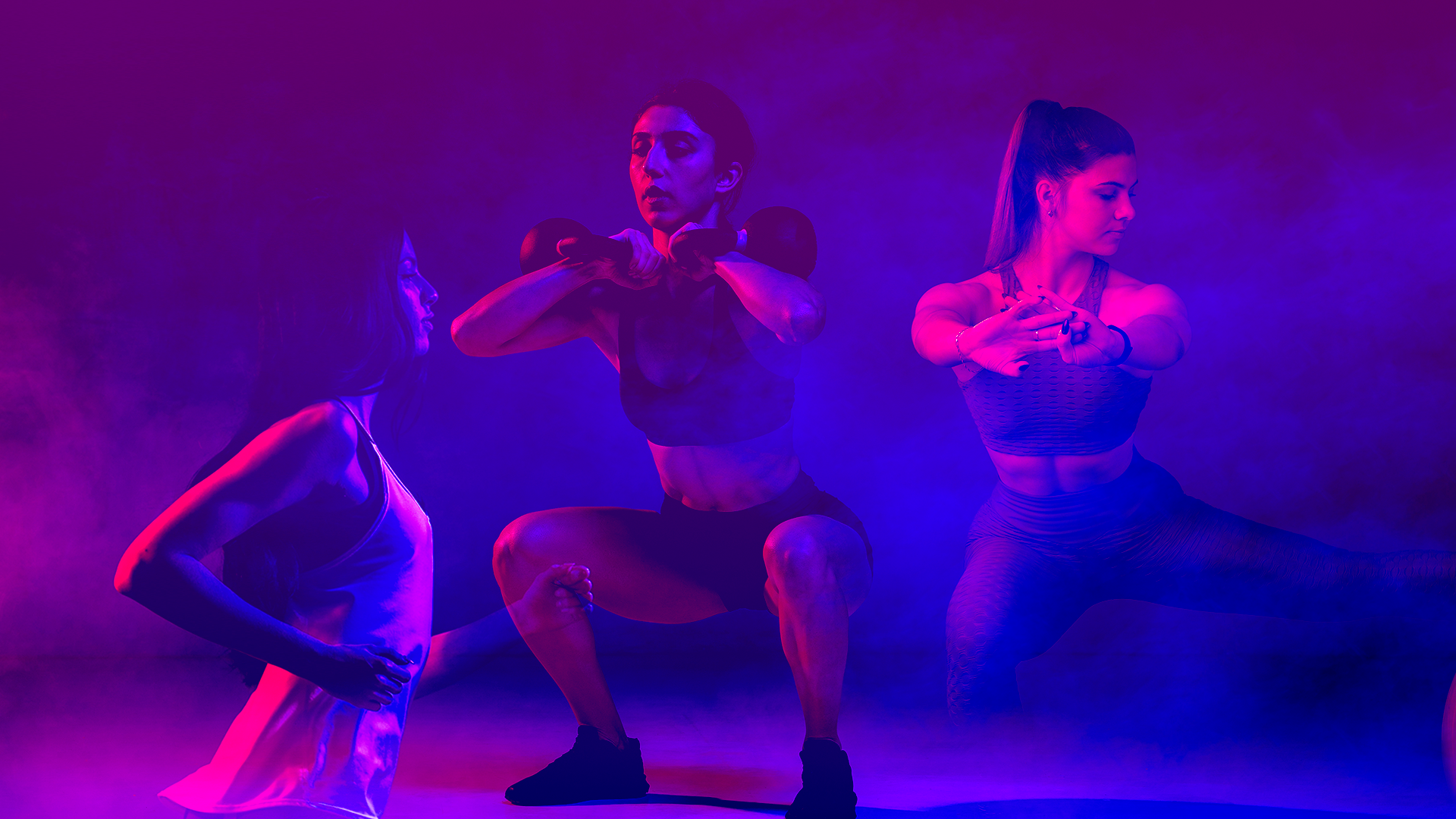 Programa diseñado por mujeres para mujeres donde combinarás entrenamiento funcional y yoga.